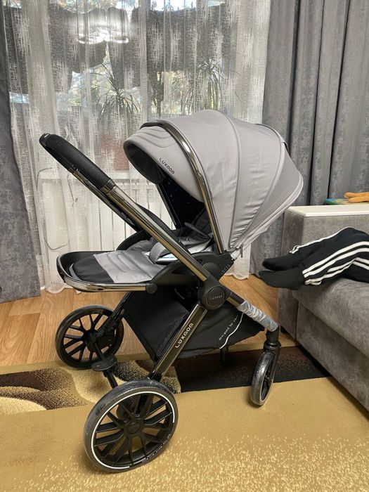 Продам коляску 3в1 lux mom