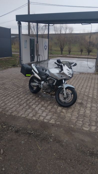 Vând honda hornet s600