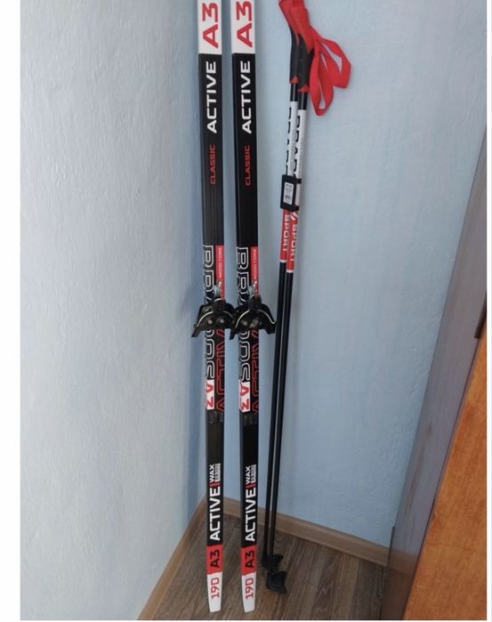 Продам лыжи в отличном состоянии