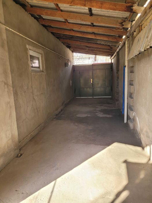 Продаётся свой  частный  дом