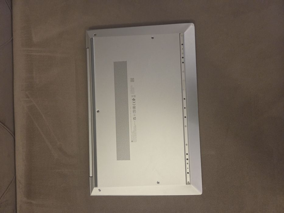 Vand hp elitebook 830 g8