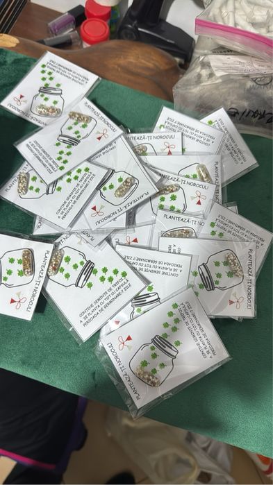 martisor  si diverse cadouri pt 1-8 martie