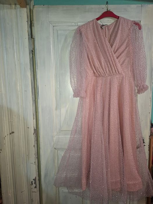 Vând rochie de evenimente