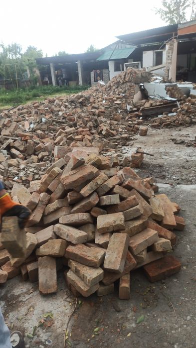 Рушим Дома Здания ломаем стены дверные проемы