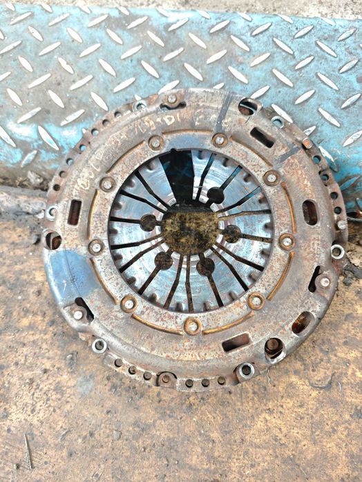 Демпферен маховик + претискател и феродов 1.9 tdi