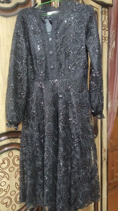 Ayyollar kiyimi vechirniy