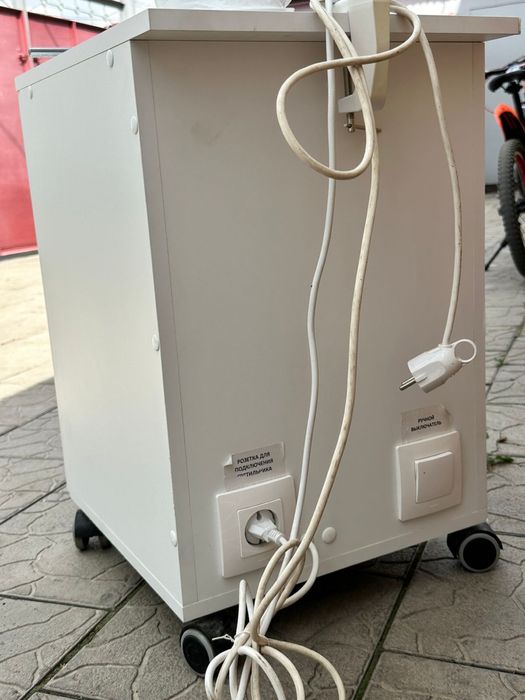 Продам Вытяжку для педикюра