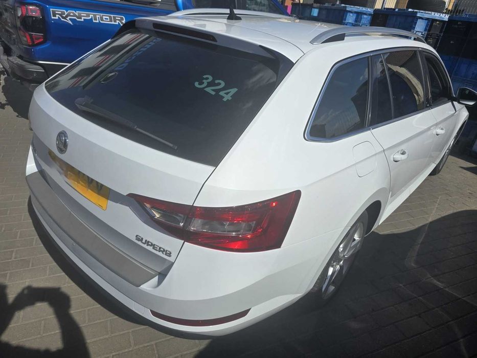 Dezmembrari dezmembrez Skoda Superb 3 Combi (3V5) 2.0 TDI cod motor CRLB