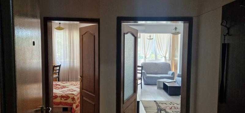 Дава се под наем Двустаен апартамент в Бургас, Зорница - 50 кв.м за 331.5 € - Снимка #3