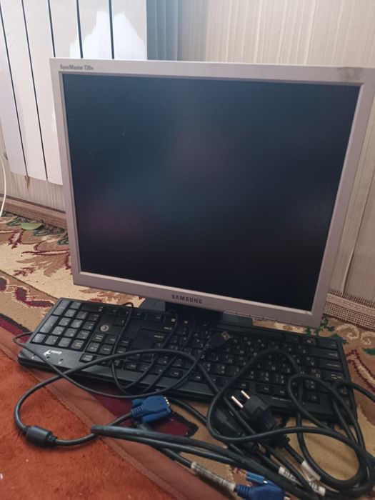 Монитор,клавиатура