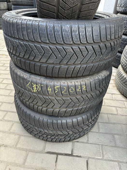 Set cauciucuri 255/45/20 Pirelli