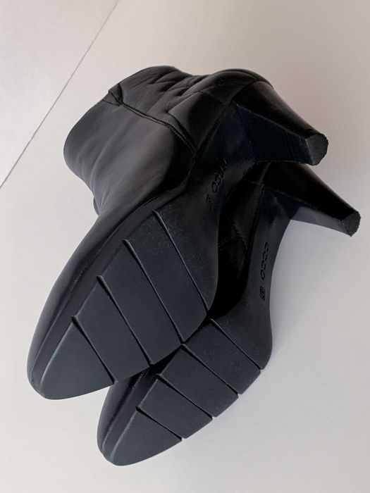 ECCO Елегантни Дамски Боти от Естествена Кожа – №37