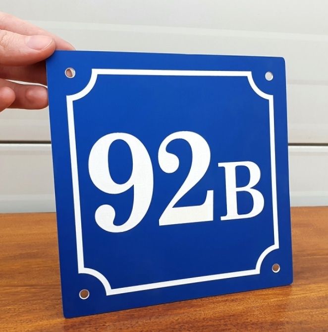 Numar de casa din aluminiu model standard