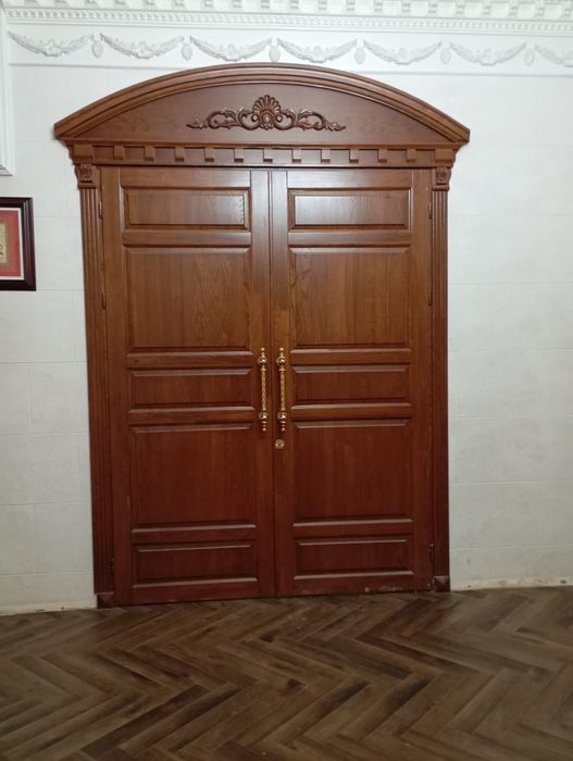 Натуральные двери  дуб