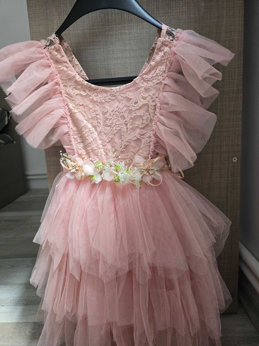 Set rochita si pantofi