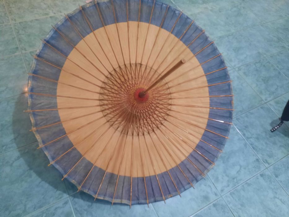 Umbrelă veche decor
