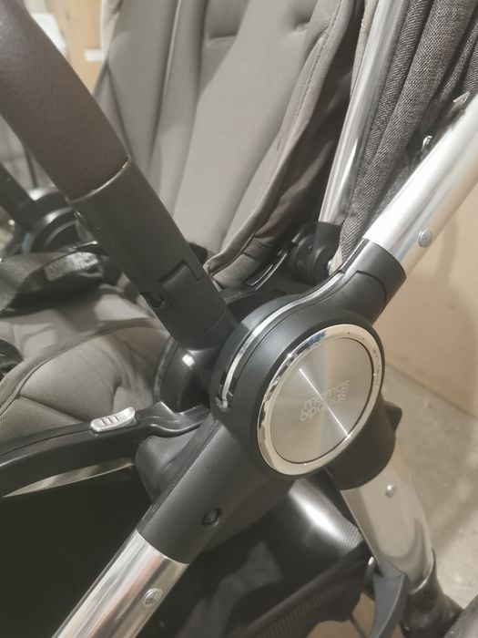 Бебешка количка Mamas & Papas Ocarro Chestnut + чувалче и чадърче