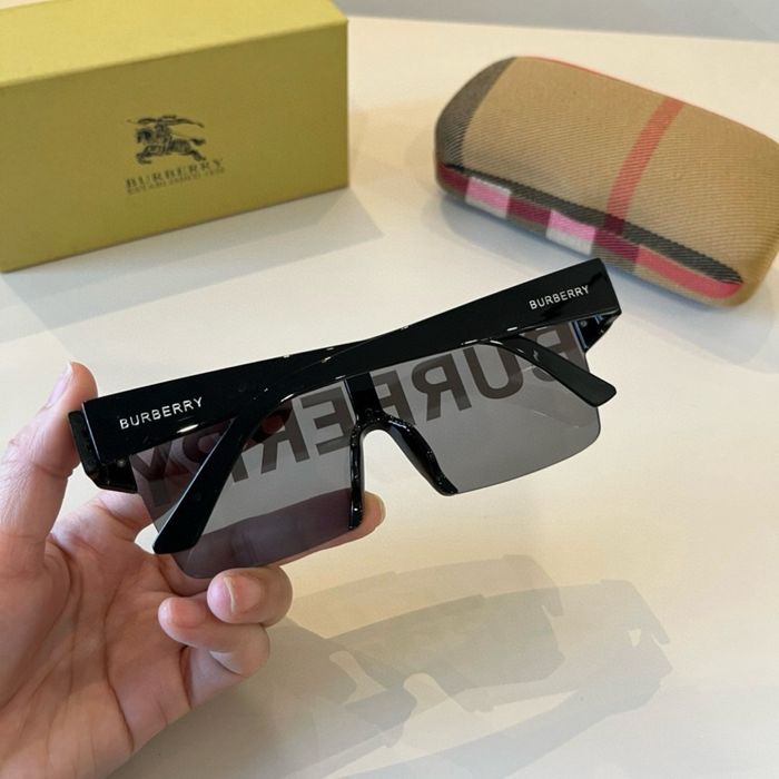 Ochelari de soare Burberry – unisex, noi