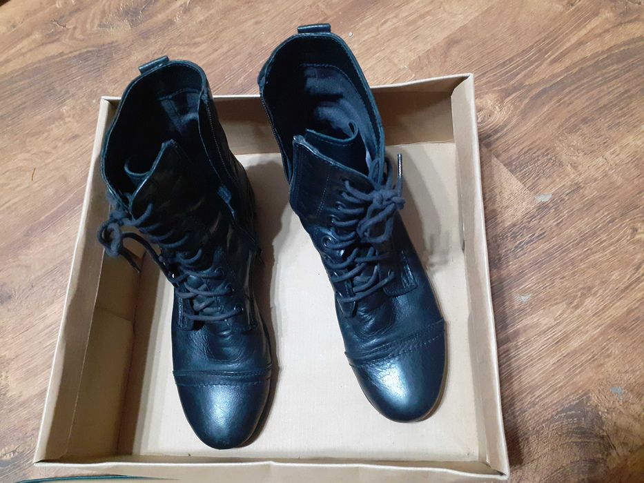 Cizme piele fete/dama marime 37-negre