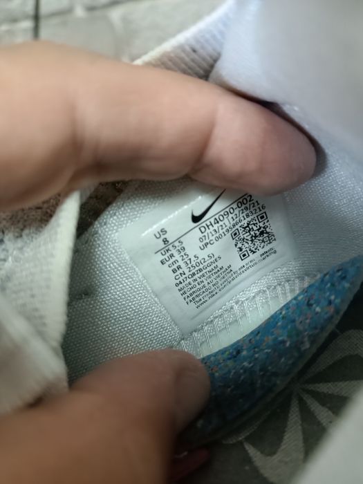 Оригинальные кроссы Nike