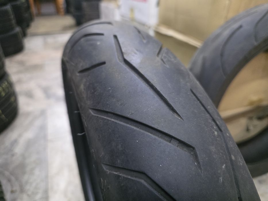 Мото гума 120 70 17 - Pirelli - DOT 2024