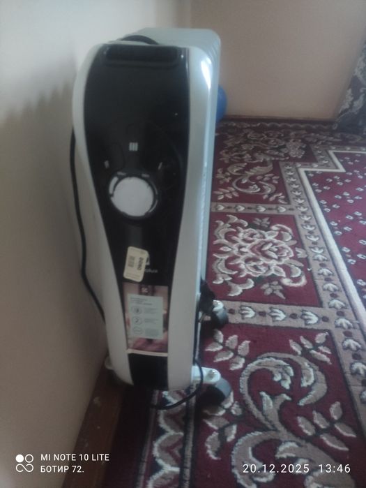 Обогреватель масляный сотилади.