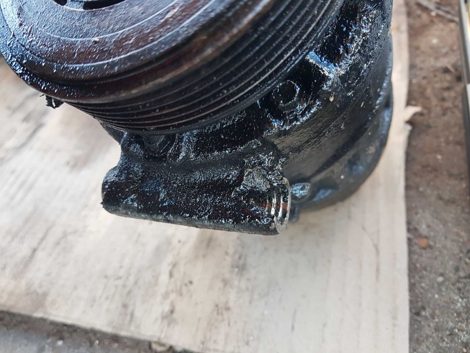 Компресор климатик BMW e90/91/92/93 Е90 325i n53b25 218кс БМВ е90 325и