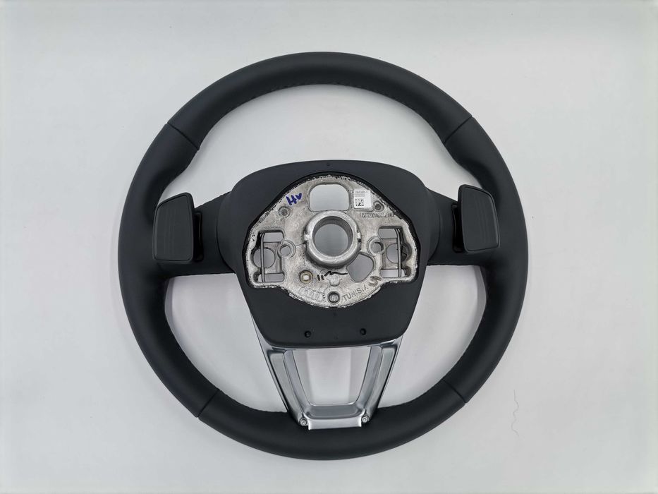 Нов Черен Кожен Волан AUDI A3 8Y A1 Q3 Soul 8Y0419091L