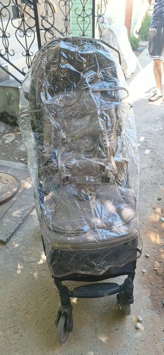 Продаётся детская  коляска.