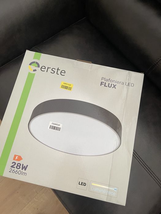 plafoniera led - lumina rece