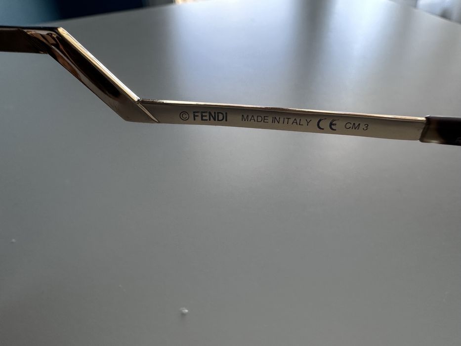 Оригинални слънчеви очила Fendi, Celine