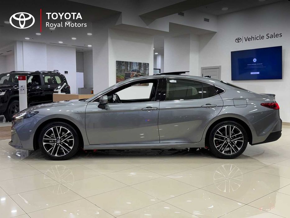 Toyota Camry 80 Hybrid LIMITED