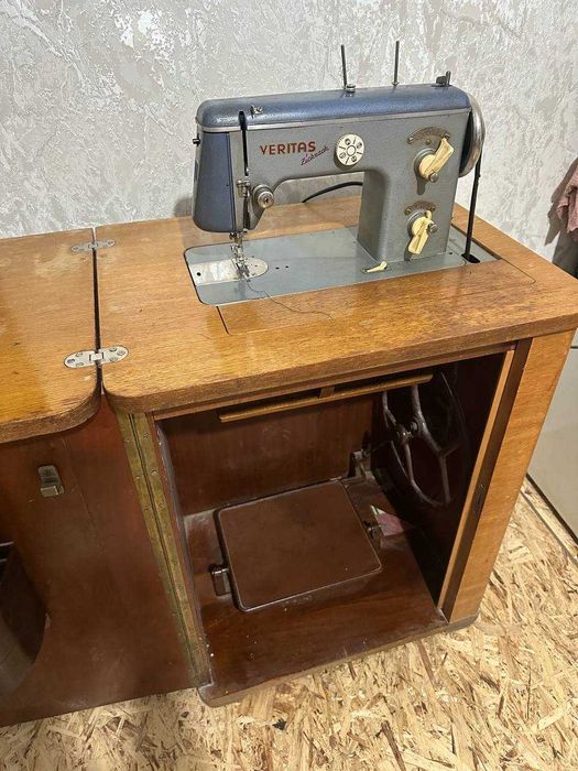 Швейная машина Веритас Veritas (германия)