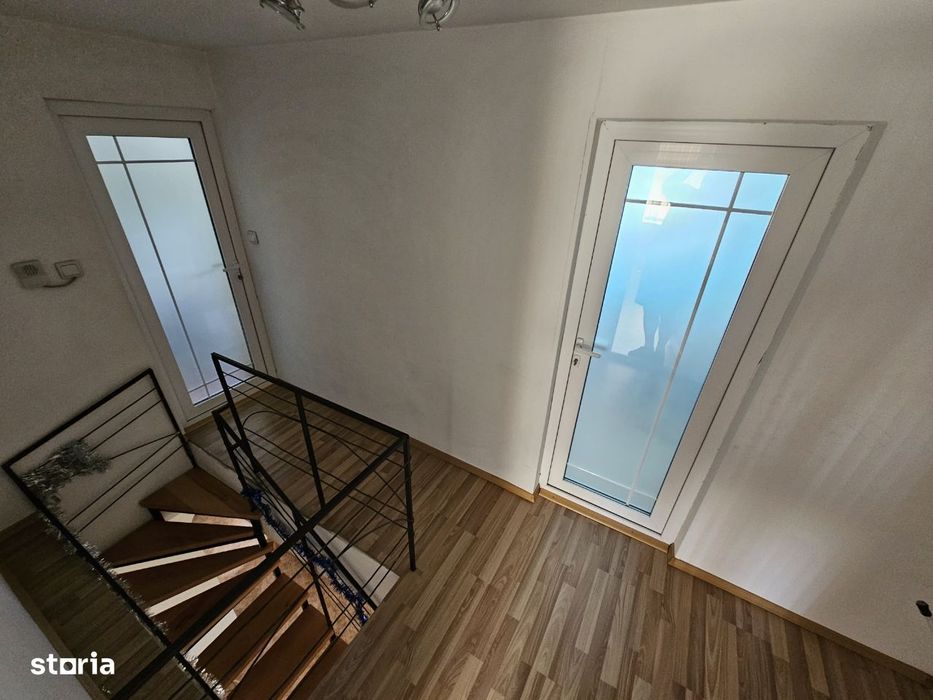 Garsoniera et3/3 Mansardata 3 Camere P+M cca 85mp Zona Lidl Centru