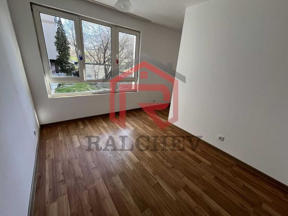 Дава се под наем Тристаен апартамент в Варна, Спортна зала - 65 кв.м за 518.67 € - Снимка #3
