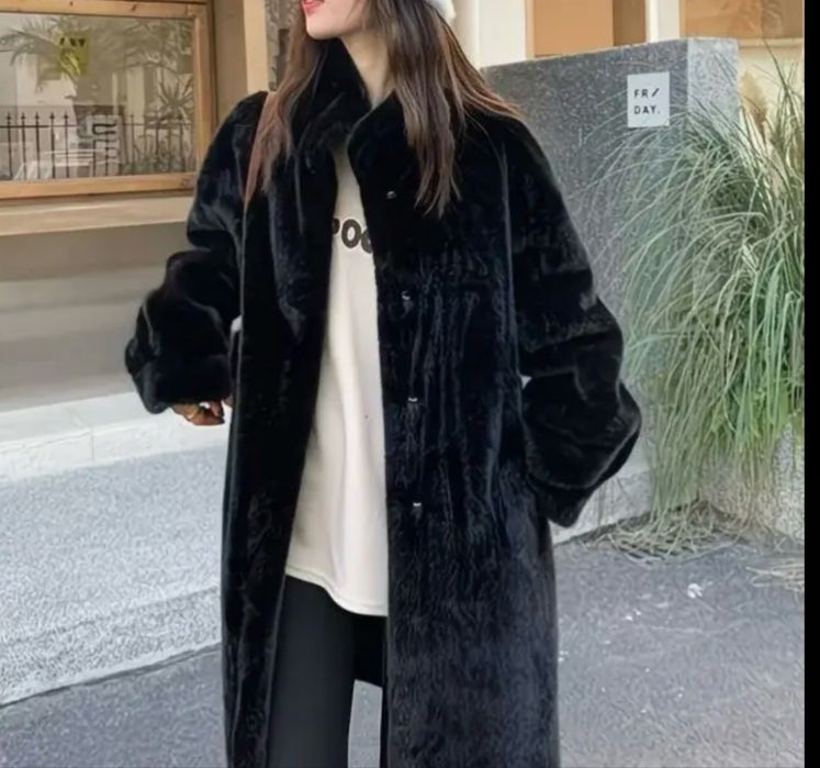 Шуба эко новая черная