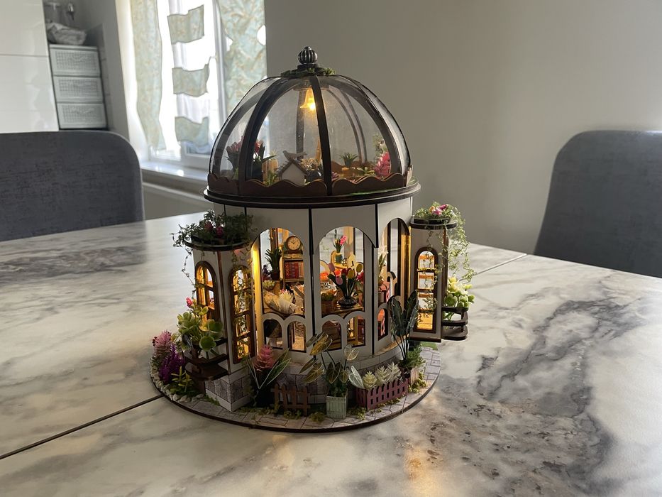 vand puzzle 3d asamblat