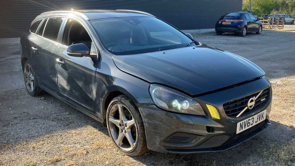 Volvo V60 2010-2014 НА ЧАСТИ
