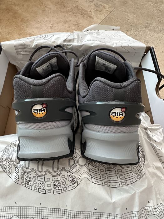 Марaтонки nike AIR MAX DN8