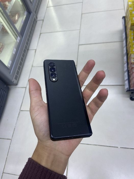 Samsung Galaxy Z Fold 3 5G