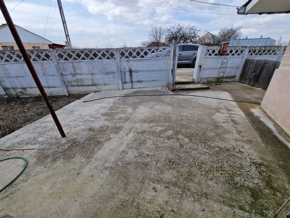 Casa de vanzare  in  SERBESTI.  COMUNA SAUCESTI