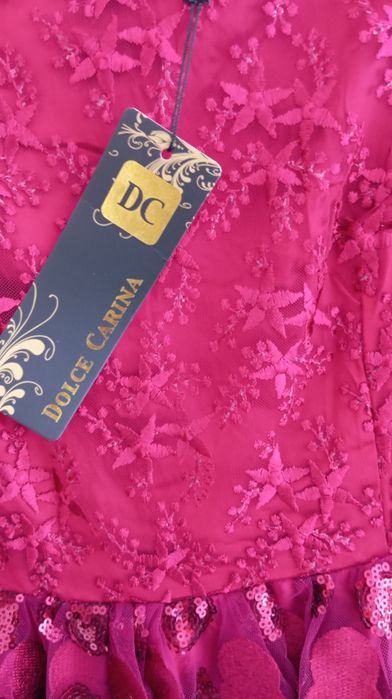 Коралловое легкое праздничное платье