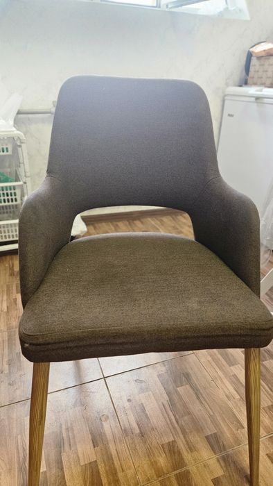 Стулья кухонные коричневые