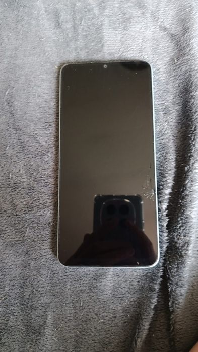 Продам телефон Redmi 13 C