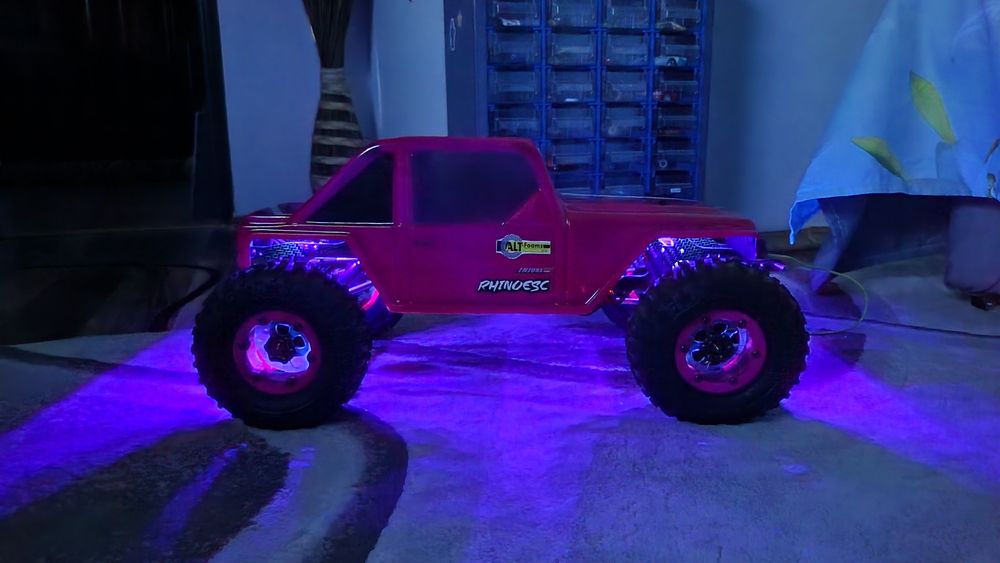 Automodel crawler competitii