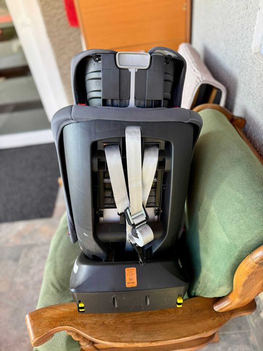 Isofix scaun copil masina