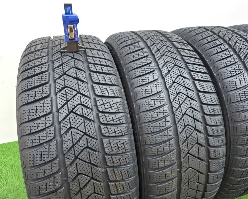 4бр. 245/45/18 PIRELLI Winter Sotozero 3- зимни