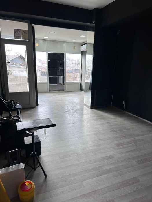 Inchiriez spatiu comercial Filiasi central