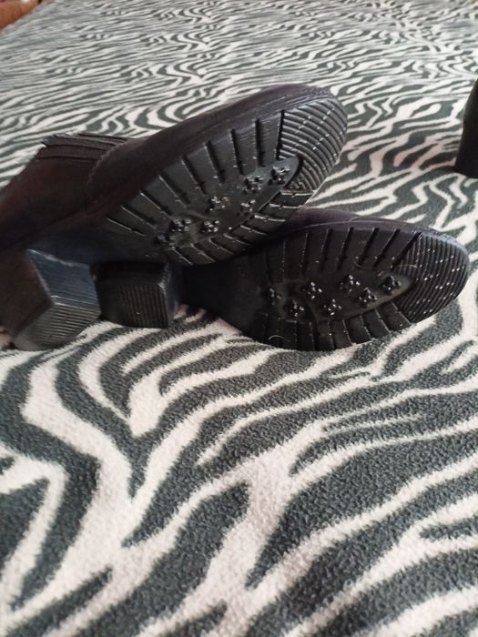 Дамски обувки от естествена кожа