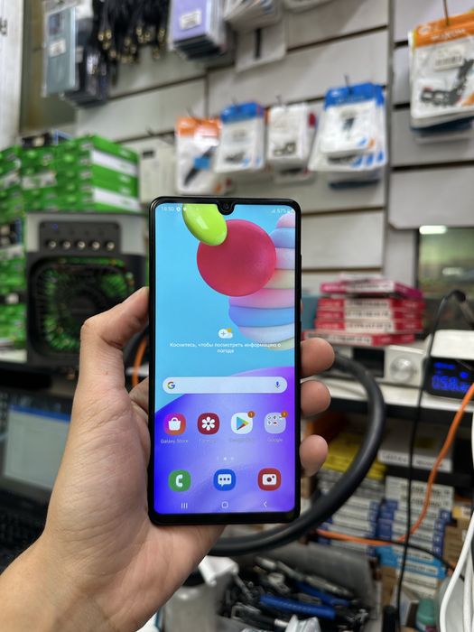 Samsung A41 память: 4/64GB продается